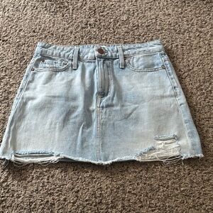 Alice + Olivia Denim Mini Ripped Skirt Size 6